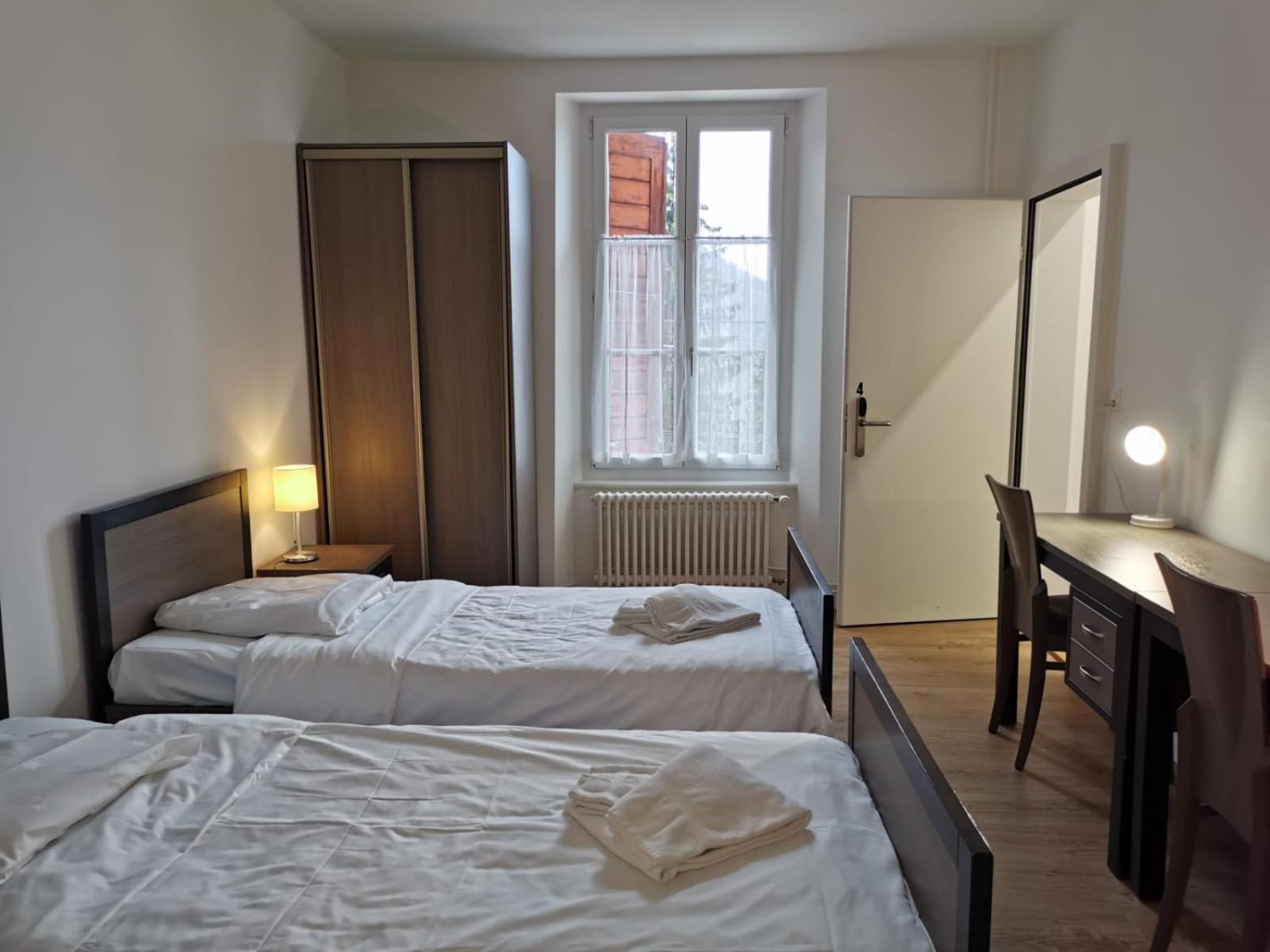 Buffet De La Gare Hotell Montreux Eksteriør bilde
